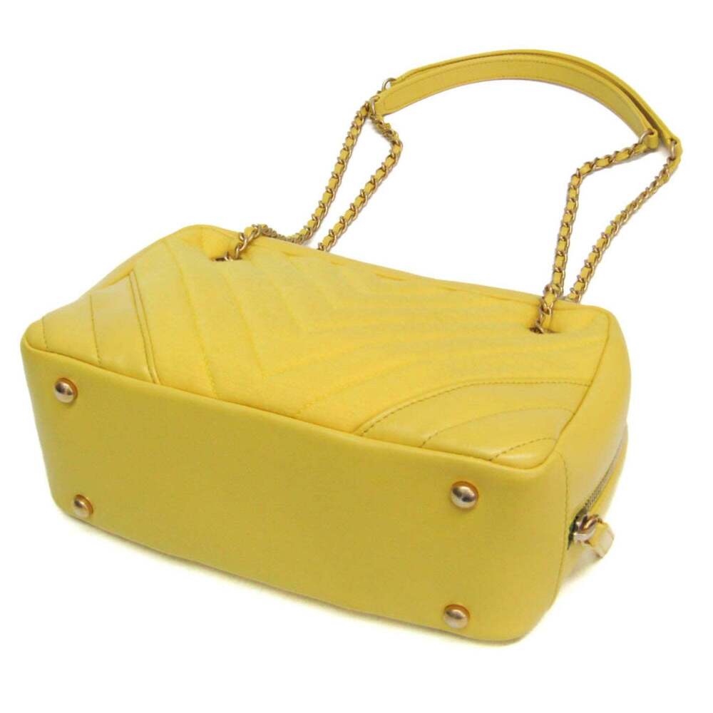CHANEL Yellow Leather Shoulder Bag - Picture 3 of 16